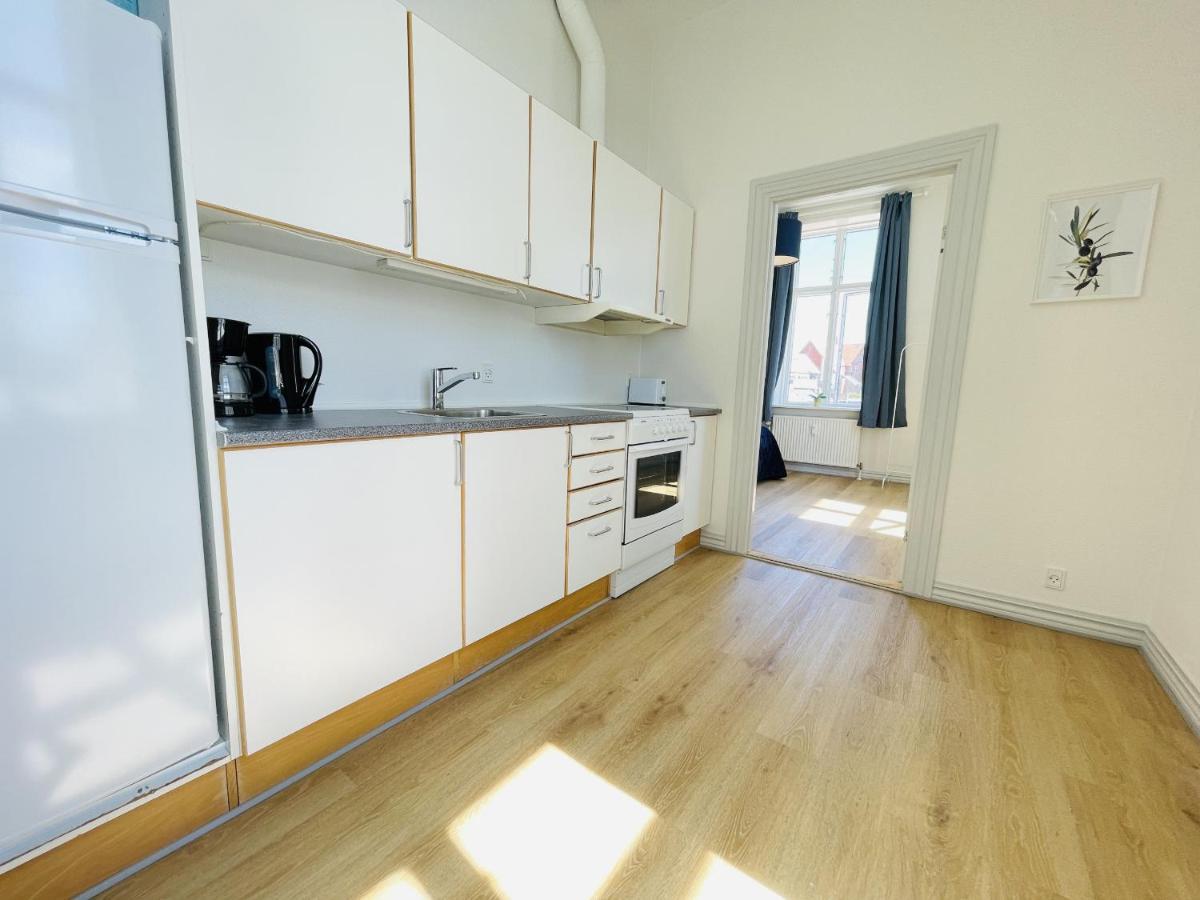 Aday - Blue Light Suite Apartment In The Center Of Hjørring Exteriér fotografie